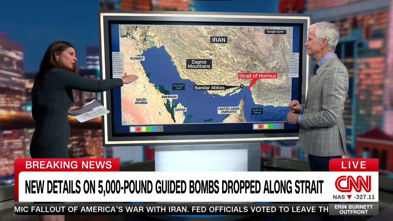 Erin Burnett OutFront 2026-03-18-1900 (37).png