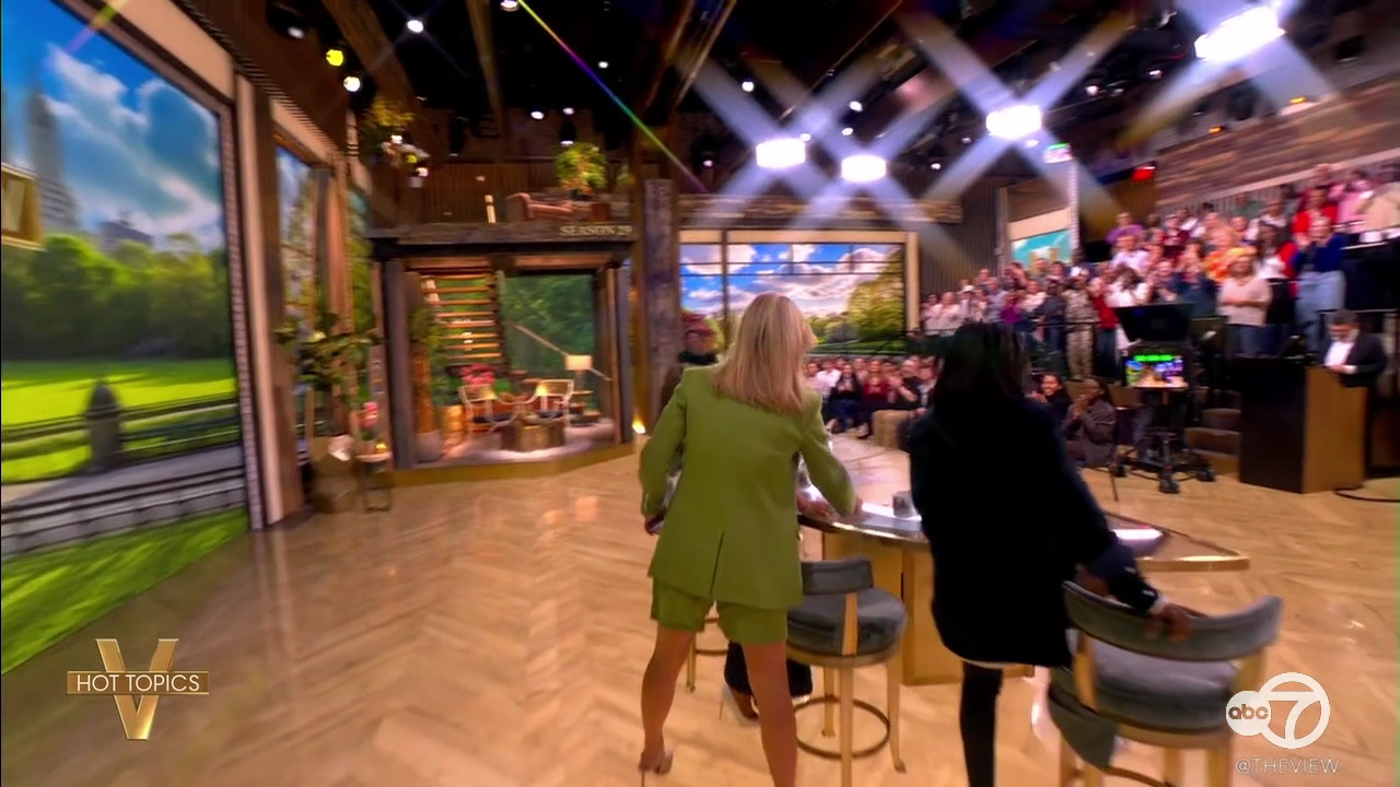 The View S29E138 2026-04-13-1100 (13).png