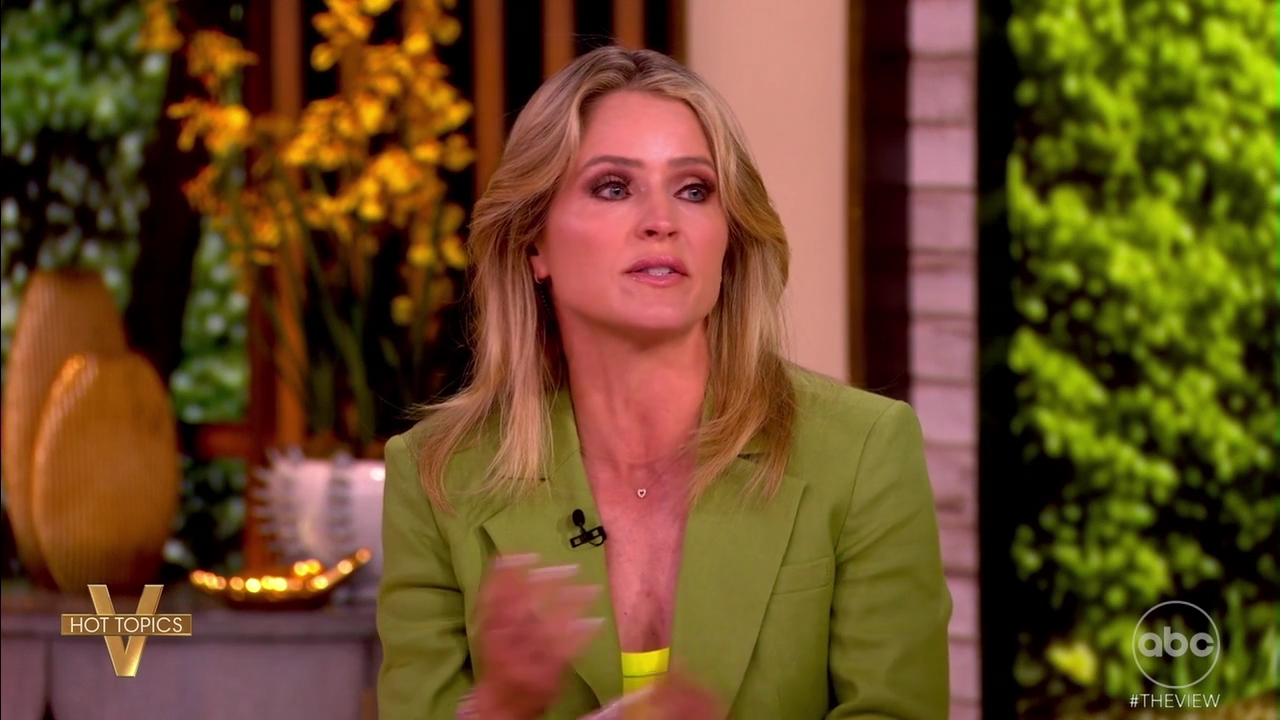 The View S29E138 2026-04-13-1100 (25).png