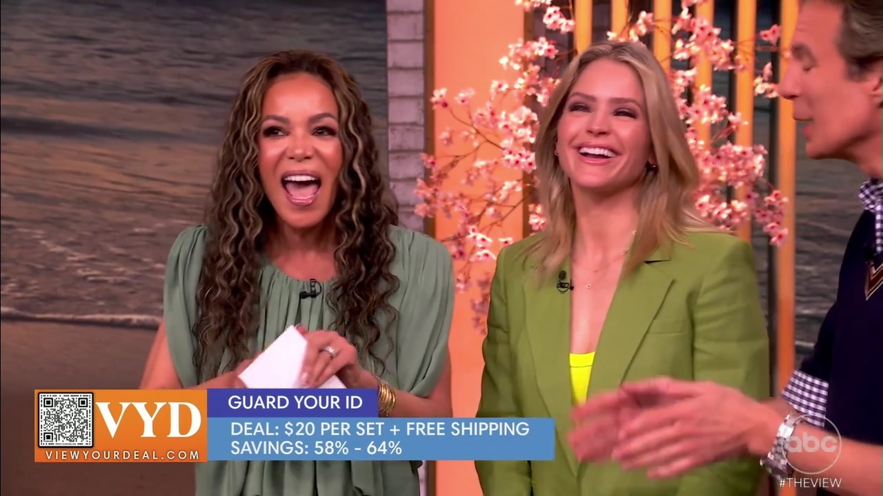 The View S29E138 2026-04-13-1100 (48).png
