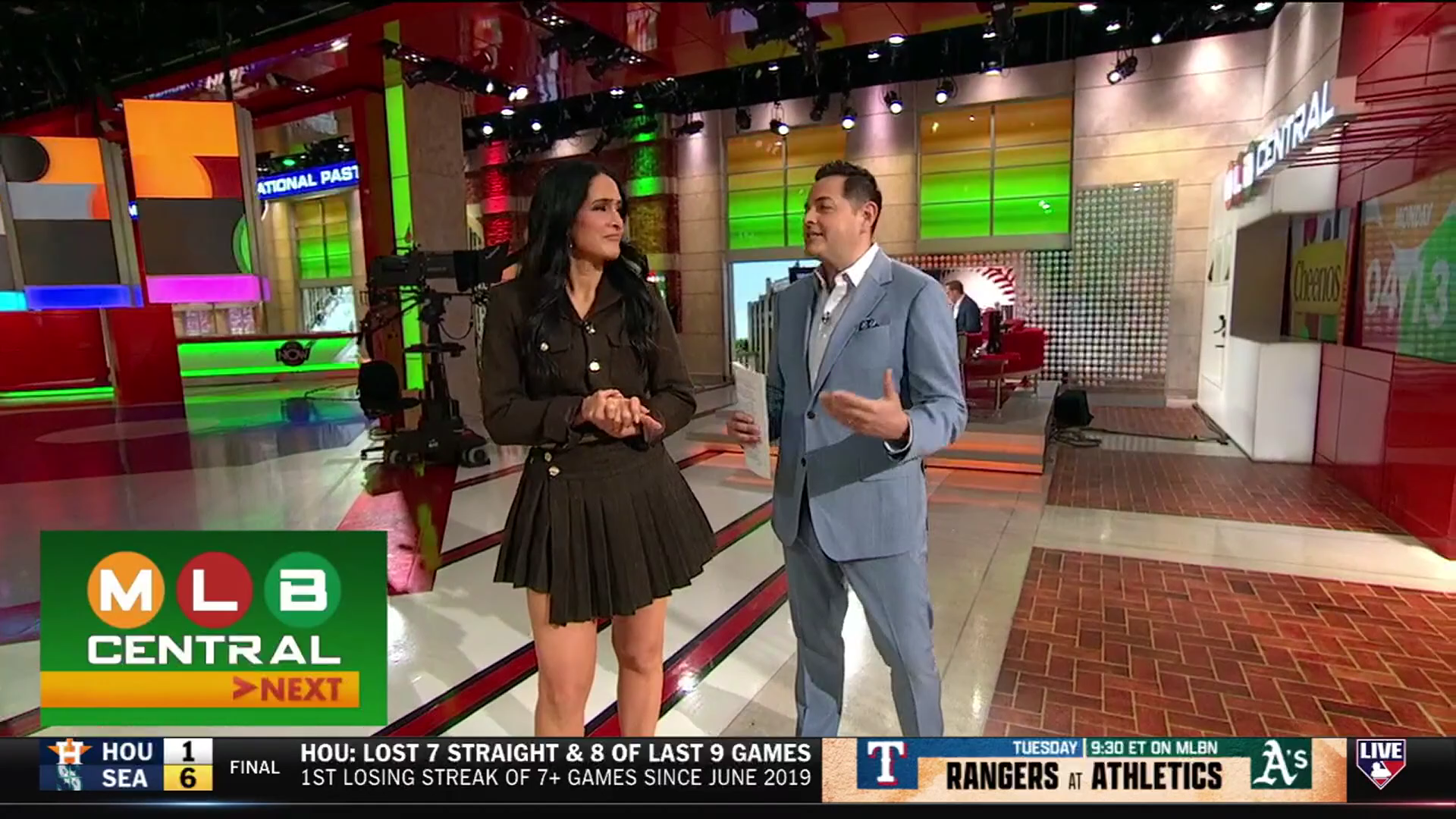 MLB Central 2026-04-13-1000 (04).png