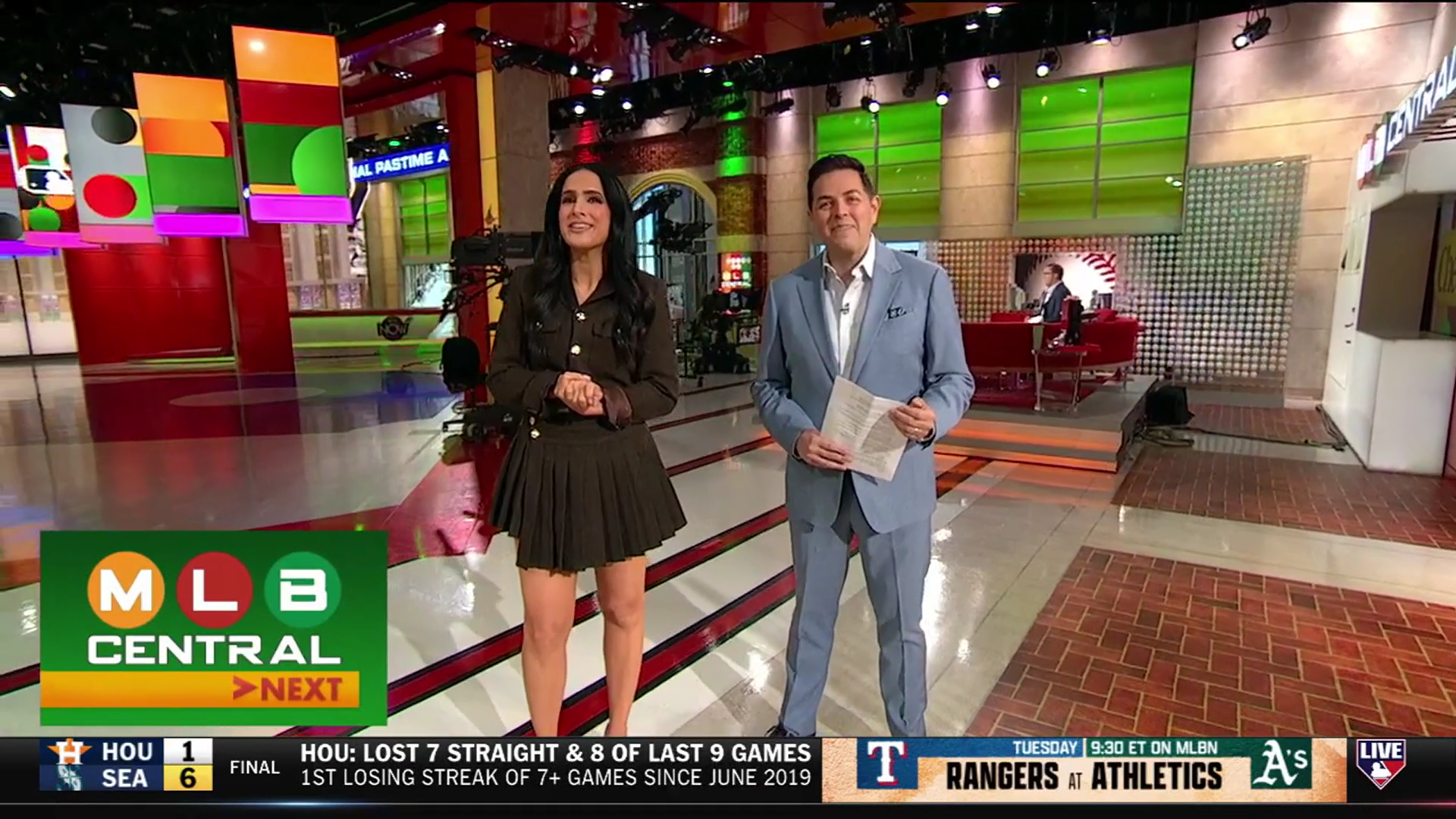 MLB Central 2026-04-13-1000 (06).png
