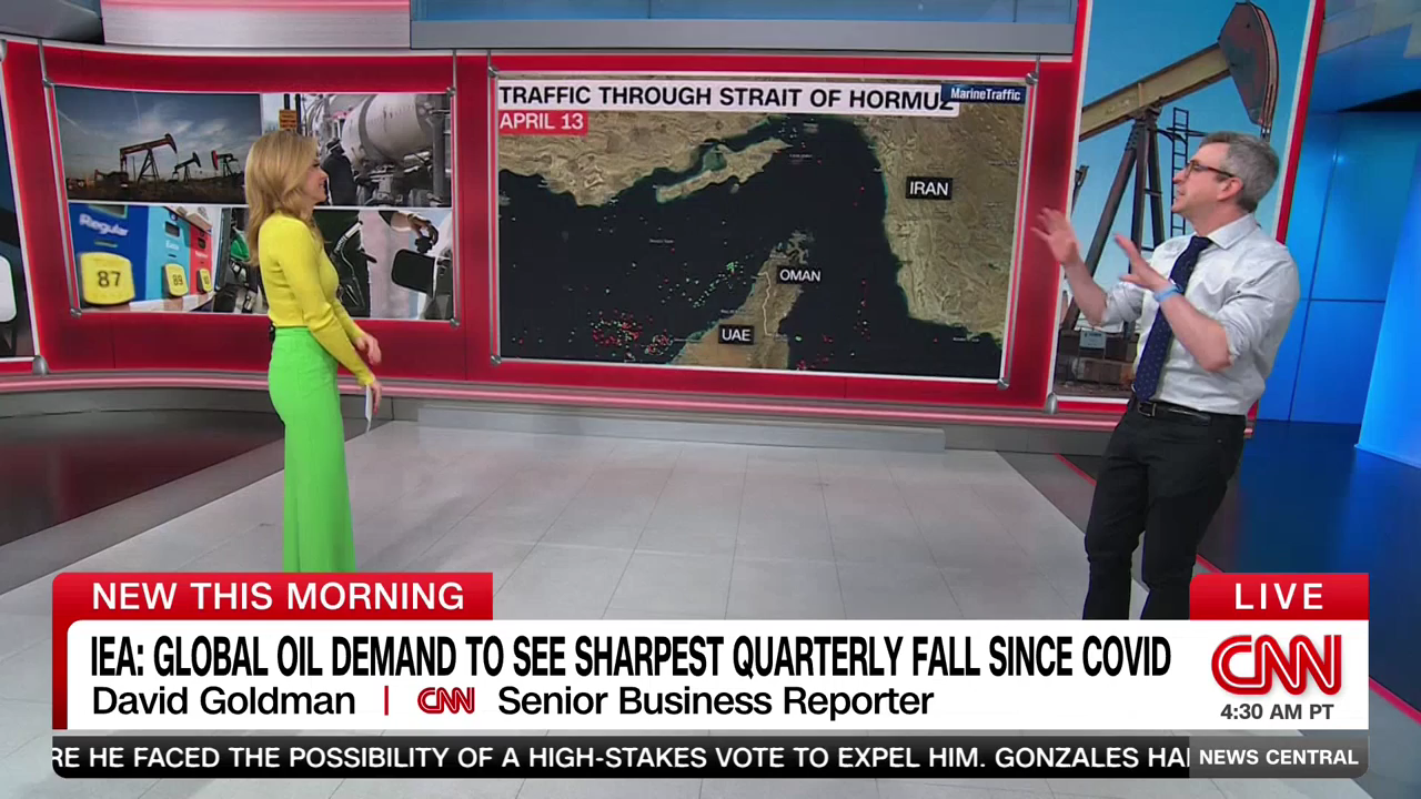 CNN News Central 2026-04-14-0700 (26).png