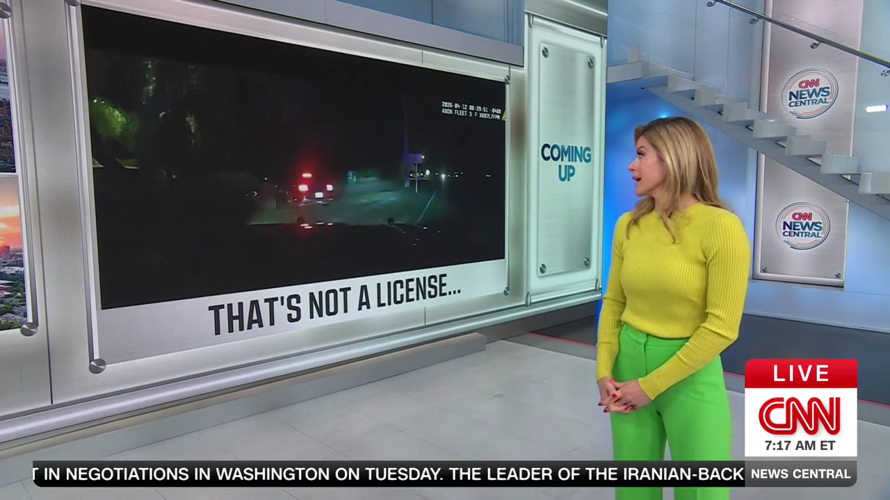 CNN News Central 2026-04-14-0700 (25).png