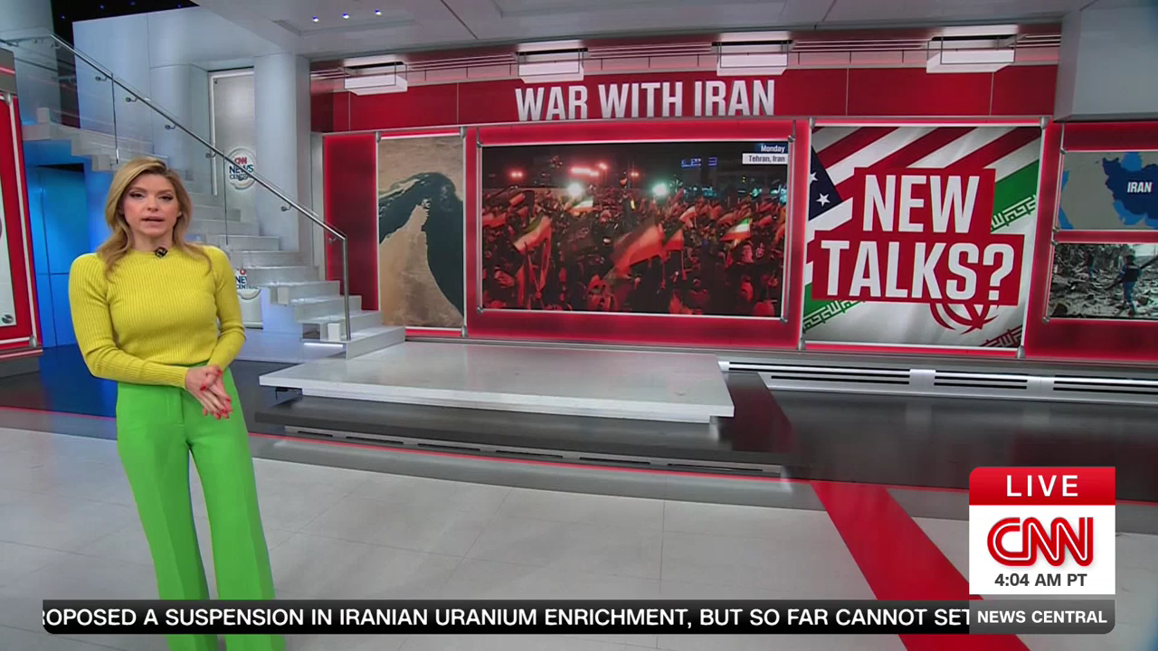 CNN News Central 2026-04-14-0700 (09).png