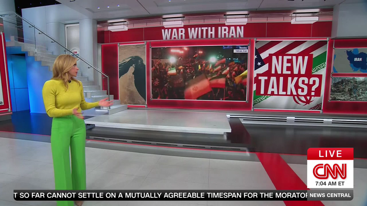 CNN News Central 2026-04-14-0700 (10).png
