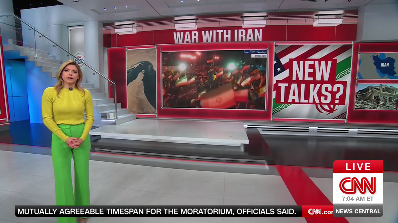 CNN News Central 2026-04-14-0700 (11).png