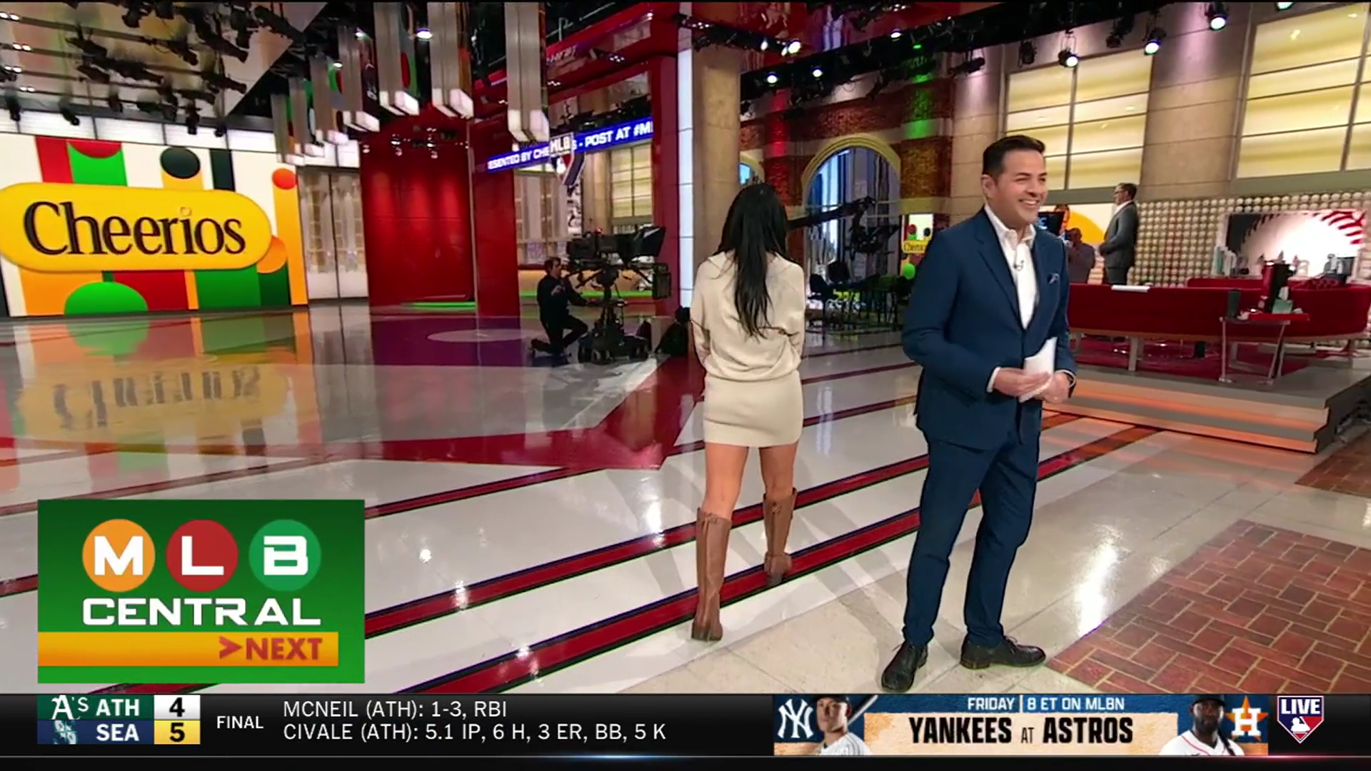 MLB Central 2026-04-23-1000 (15).png