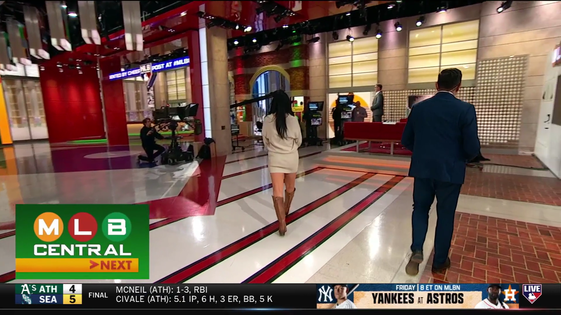 MLB Central 2026-04-23-1000 (18).png