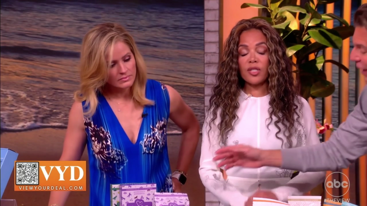 The View S29E147 2026-04-24-1100 (11).png