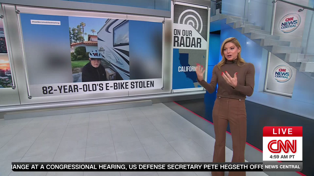 CNN News Central 2026-04-30-0800.png