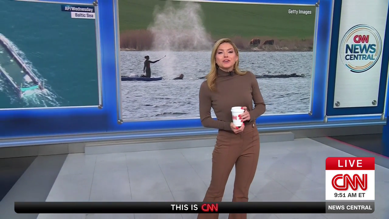 CNN News Central 2026-04-30-0900 (16).png