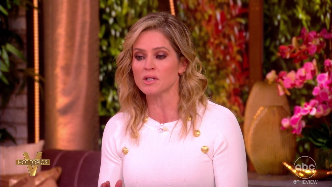 The View S29E151 2026-04-30-1100 (15).png