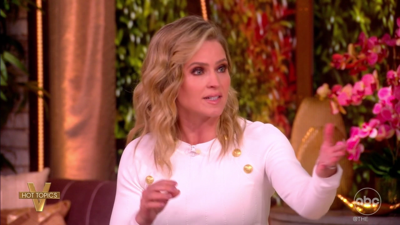 The View S29E151 2026-04-30-1100 (17).png
