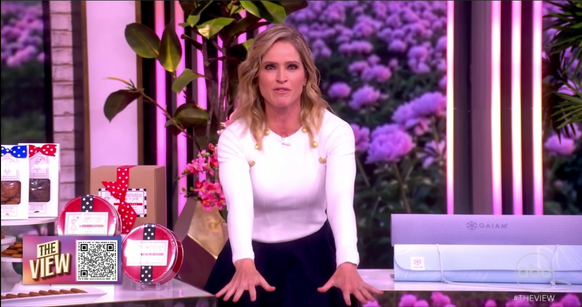 The View S29E151 2026-04-30-1100 (28).png