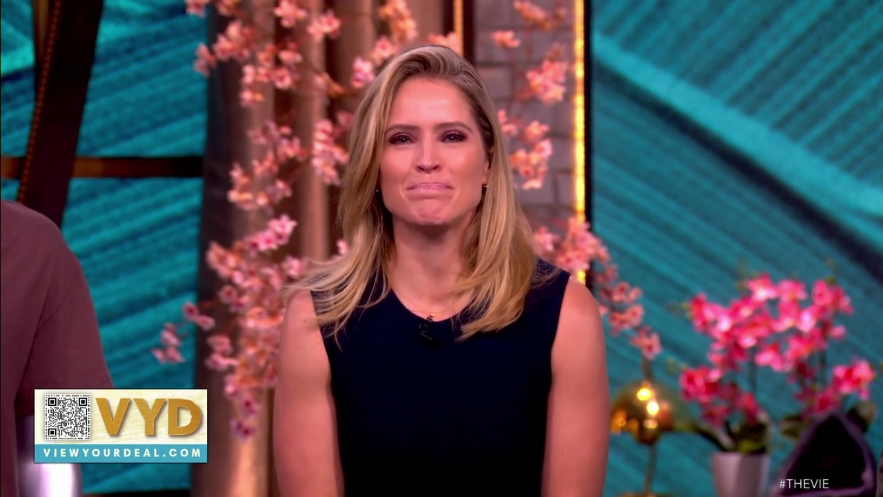 The View S29E155 2026-05-06-1100 (31).png
