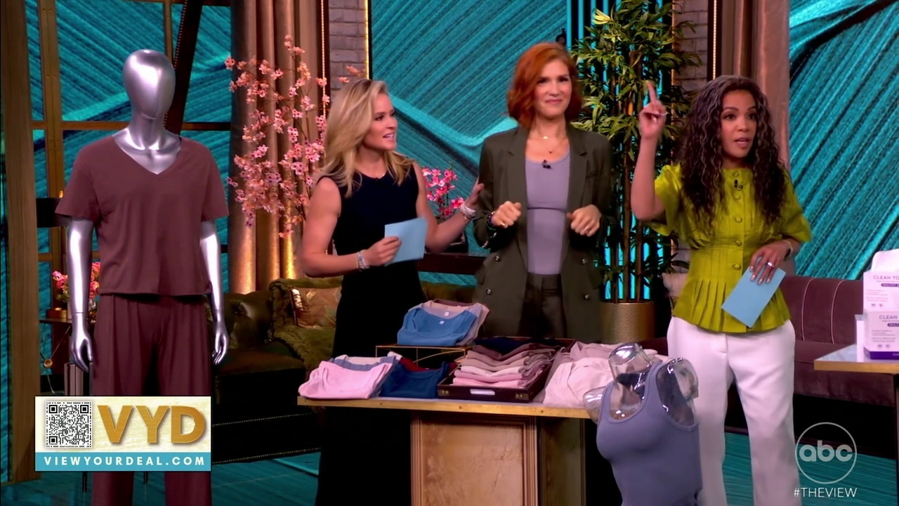 The View S29E155 2026-05-06-1100 (40).png