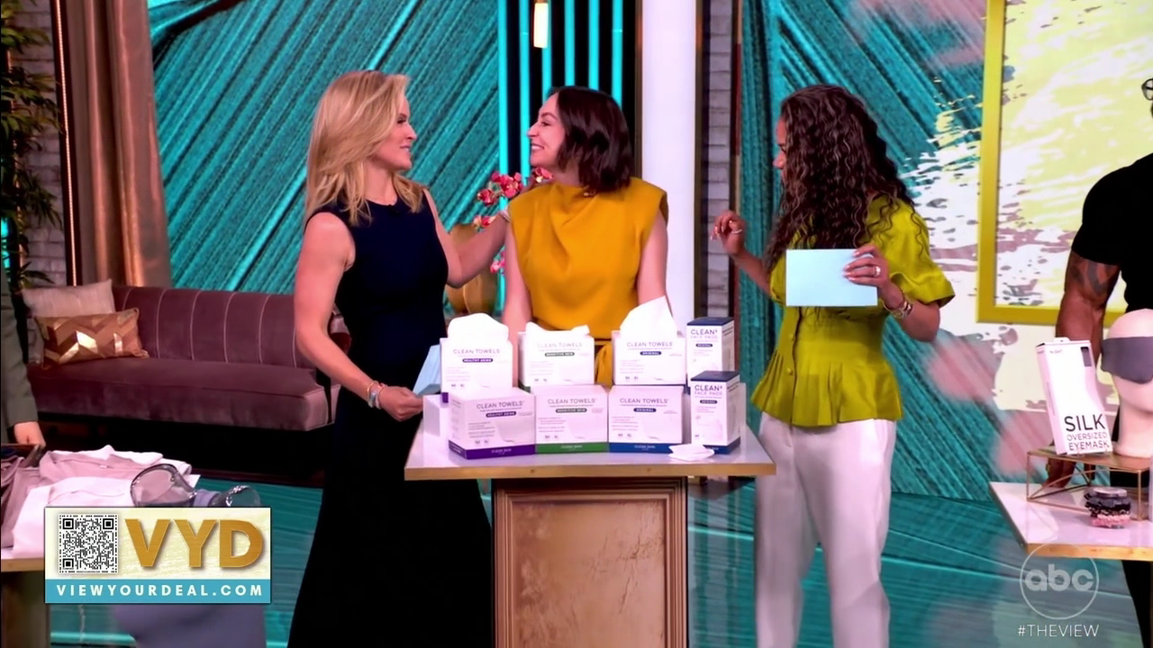 The View S29E155 2026-05-06-1100 (42).png