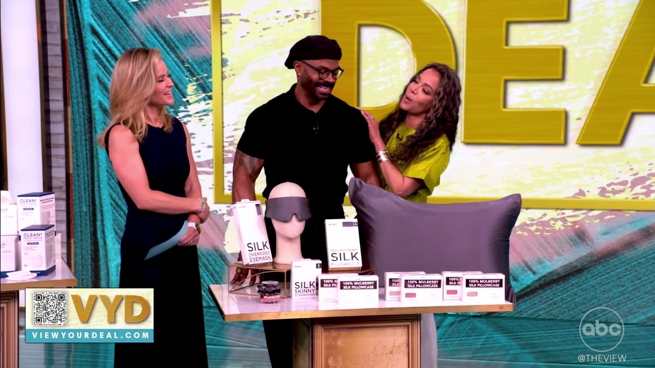 The View S29E155 2026-05-06-1100 (52).png