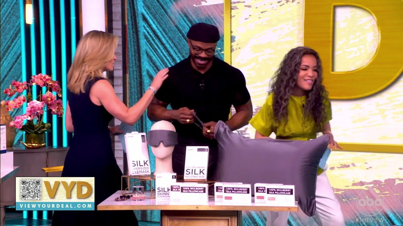 The View S29E155 2026-05-06-1100 (53).png