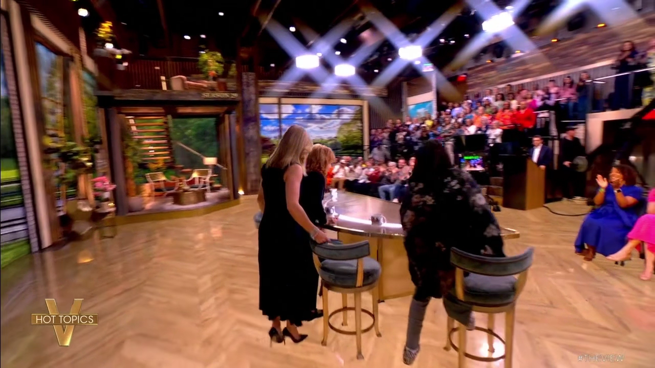 The View S29E155 2026-05-06-1100 (12).png
