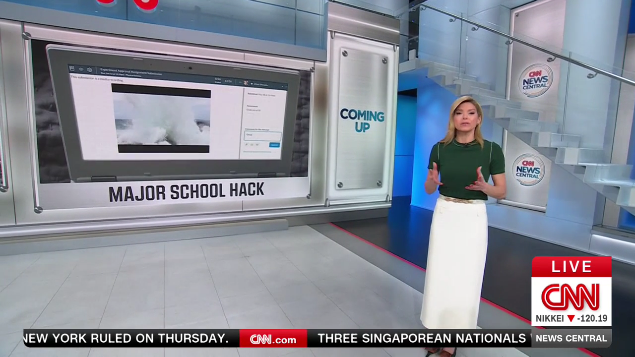 CNN News Central 2026-05-08-0700-7533 (03).png