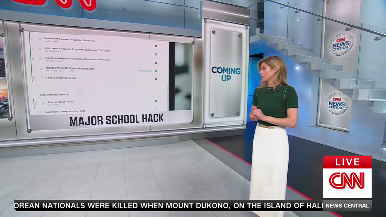 CNN News Central 2026-05-08-0700-7533 (04).png