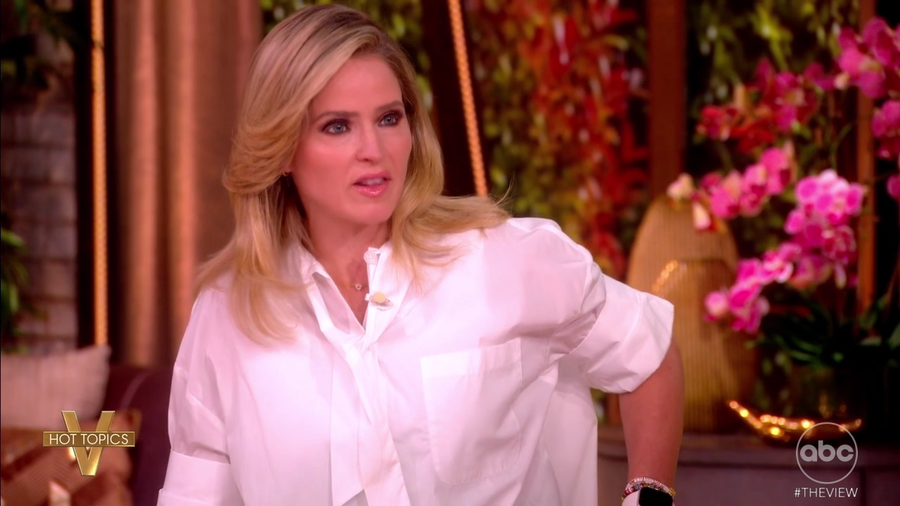 The View S29E158 2026-05-11-1100 (16).png