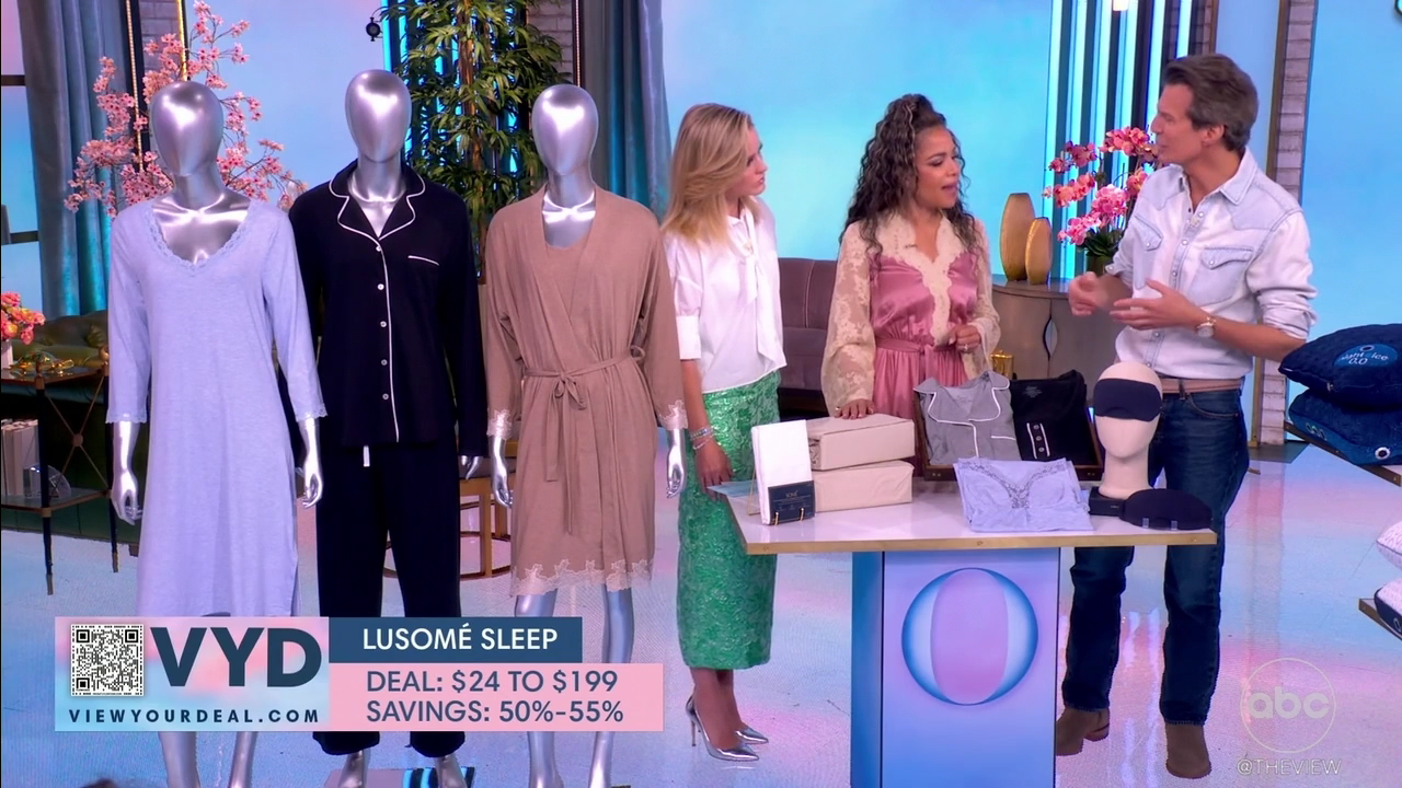 The View S29E158 2026-05-11-1100 (33).png