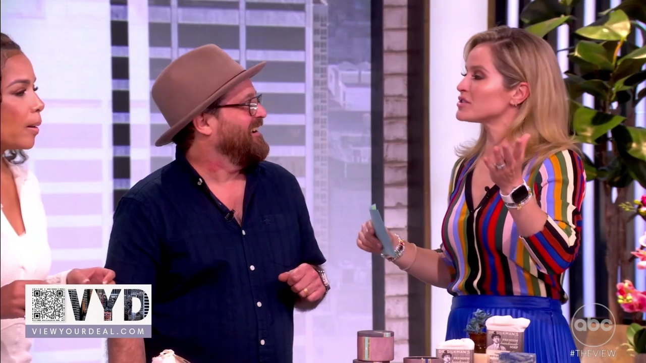 The View S29E160 2026-05-13-1100 (66).png