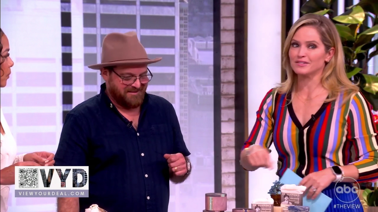 The View S29E160 2026-05-13-1100 (68).png