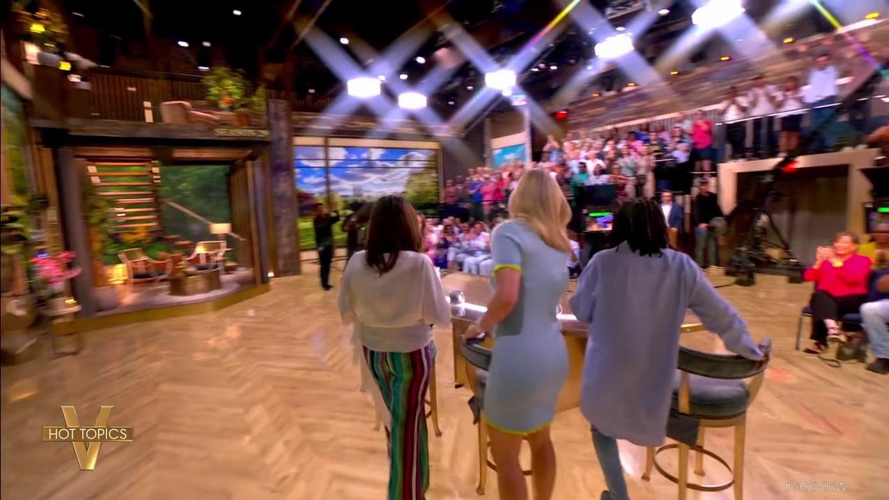 The View S29E163 2026-05-18-1100 (15).png