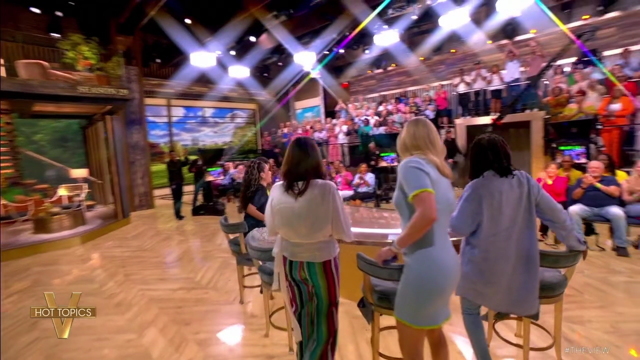 The View S29E163 2026-05-18-1100 (16).png