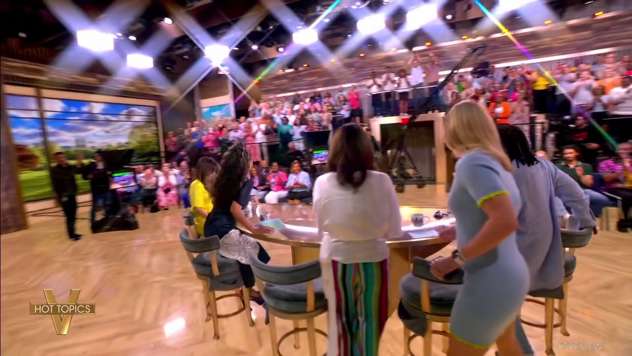 The View S29E163 2026-05-18-1100 (18).png