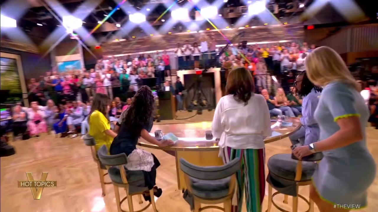 The View S29E163 2026-05-18-1100 (20).png