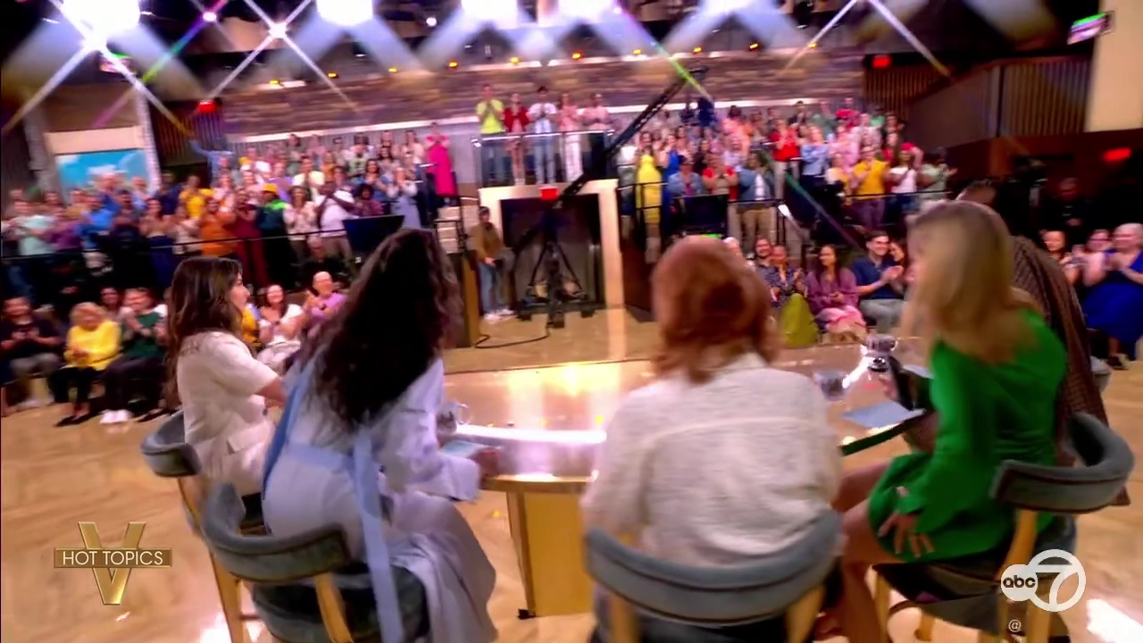 The View S29E164 2026-05-19-1100 (19).png