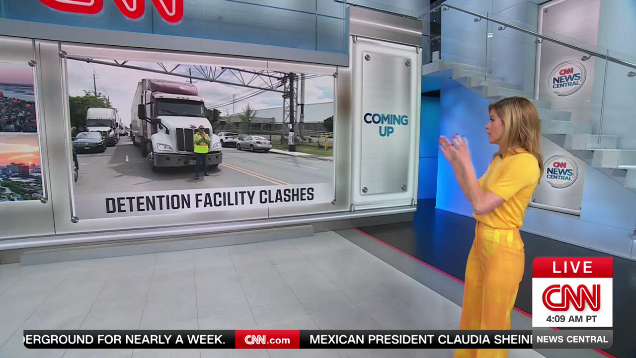 CNN News Central 2026-05-26-0700 (05).png