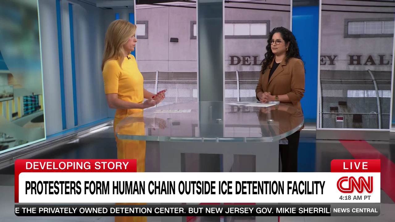 CNN News Central 2026-05-26-0700 (10).png