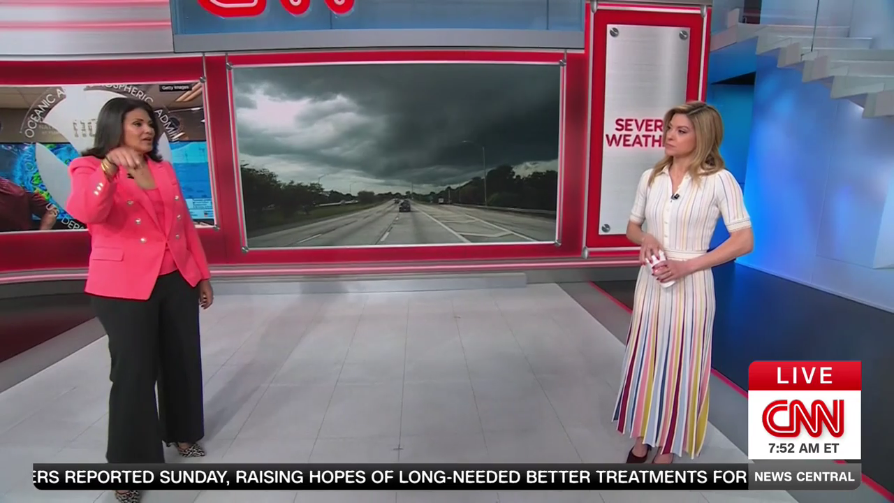 CNN News Central 2026-06-01-0700 (08).png