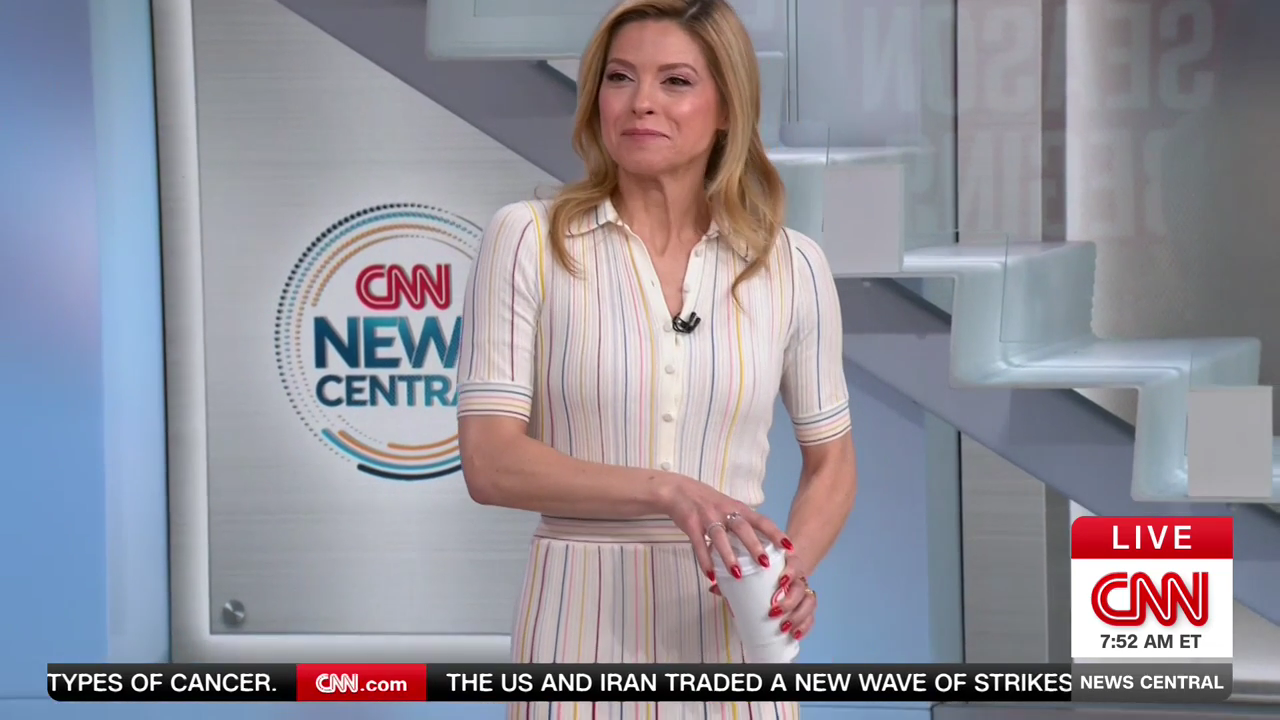 CNN News Central 2026-06-01-0700 (10).png
