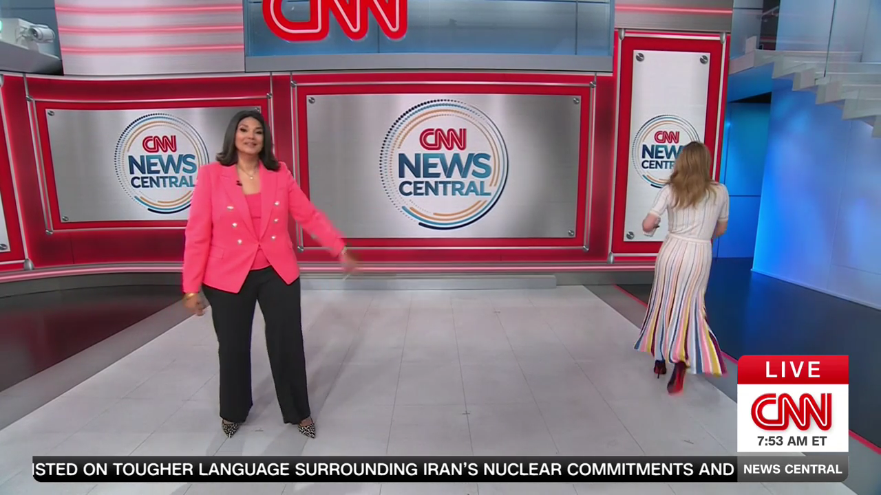 CNN News Central 2026-06-01-0700 (33).png
