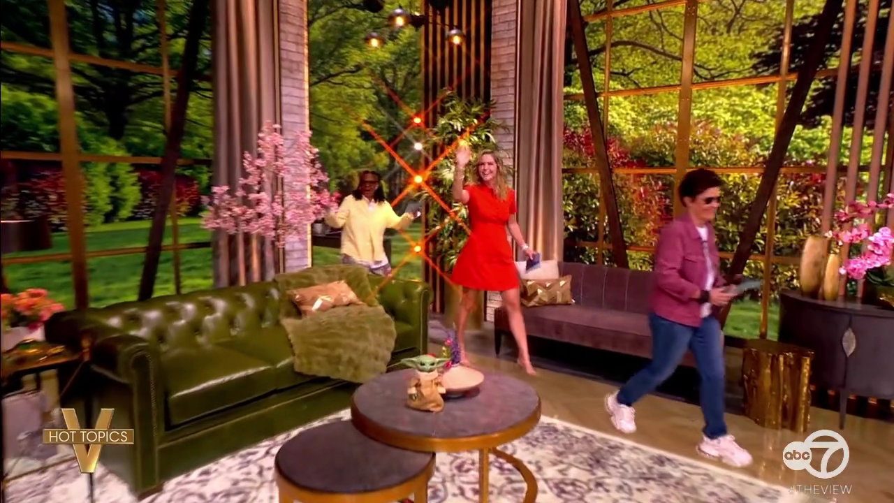 The View S29E174 2026-06-04-1100 (02).png