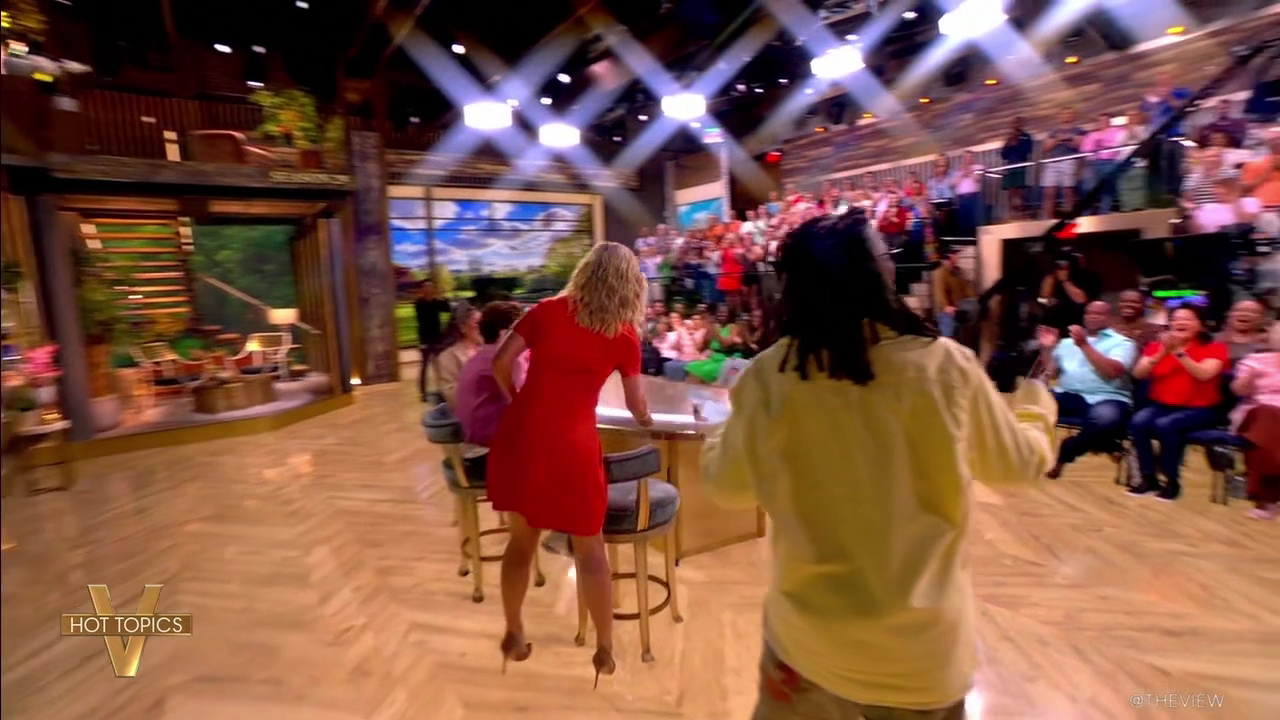 The View S29E174 2026-06-04-1100 (11).png