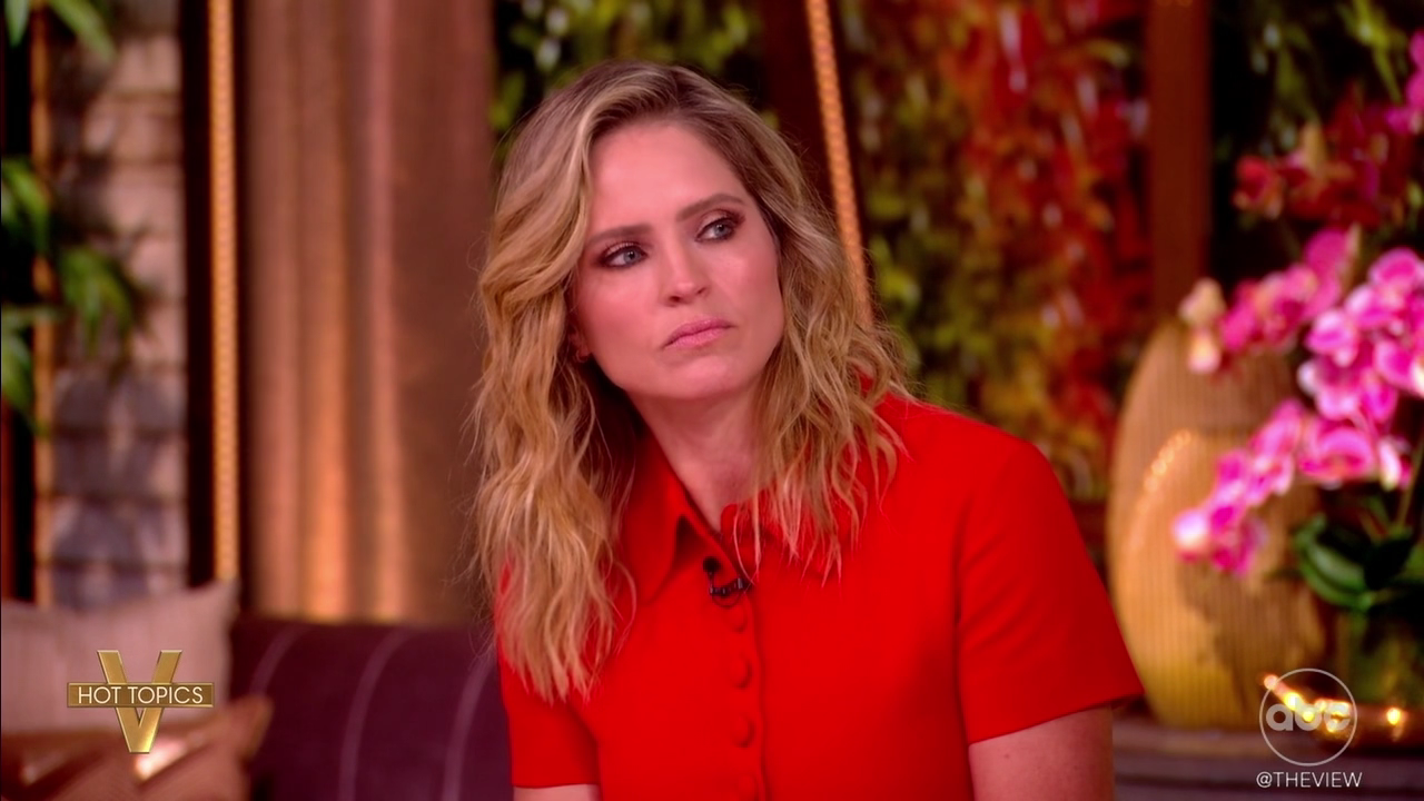 The View S29E174 2026-06-04-1100 (20).png