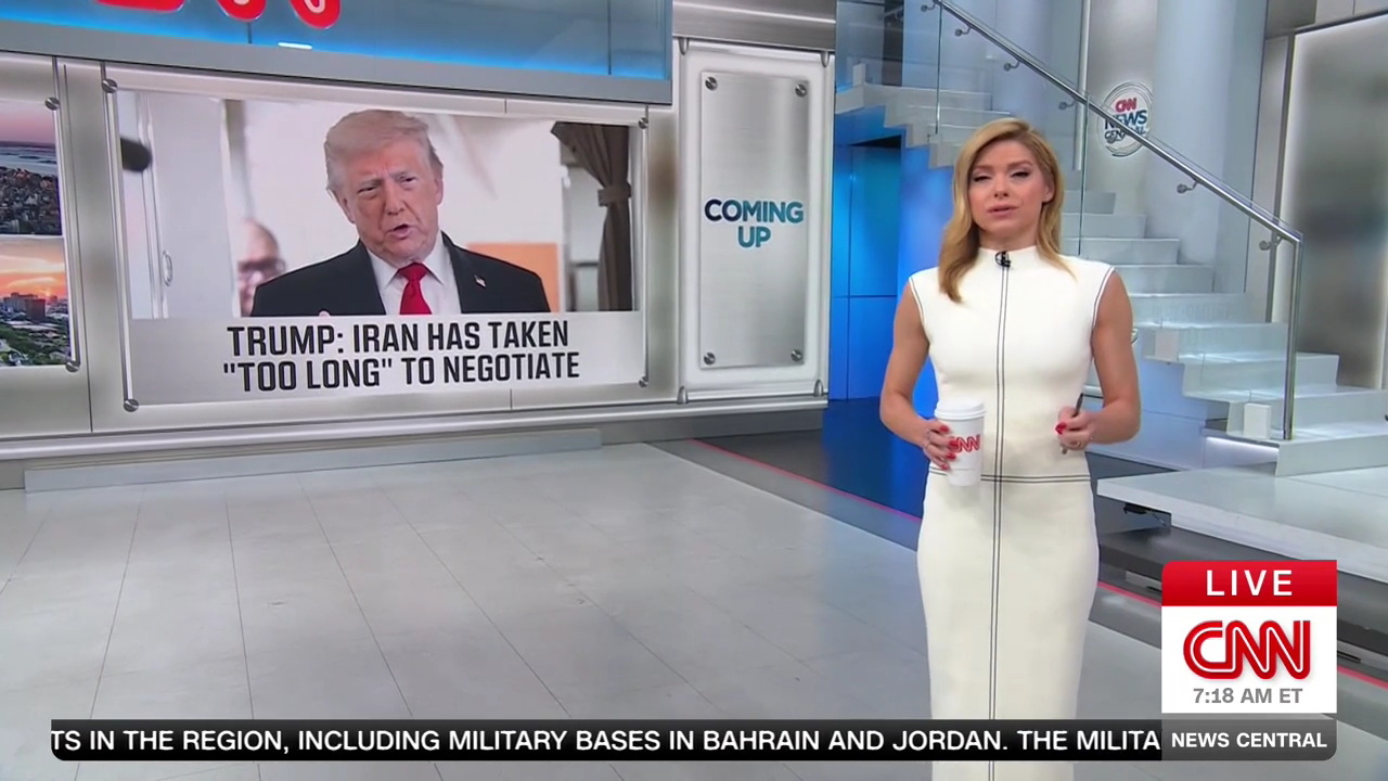 CNN News Central 2026-06-10-0700 (21).png