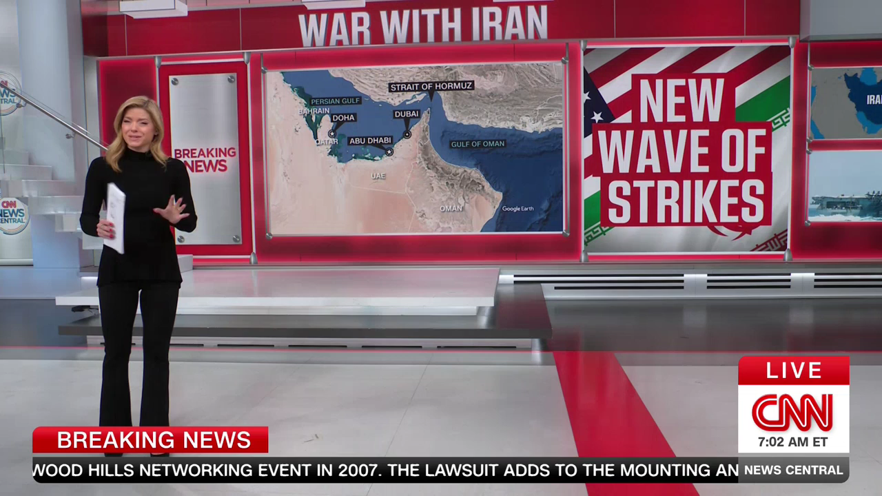 CNN News Central 2026-06-11-0700 (03).png
