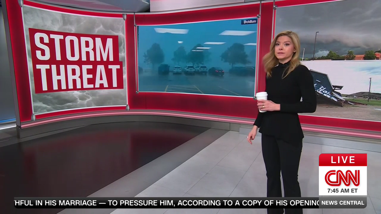 CNN News Central 2026-06-11-0700 (14).png