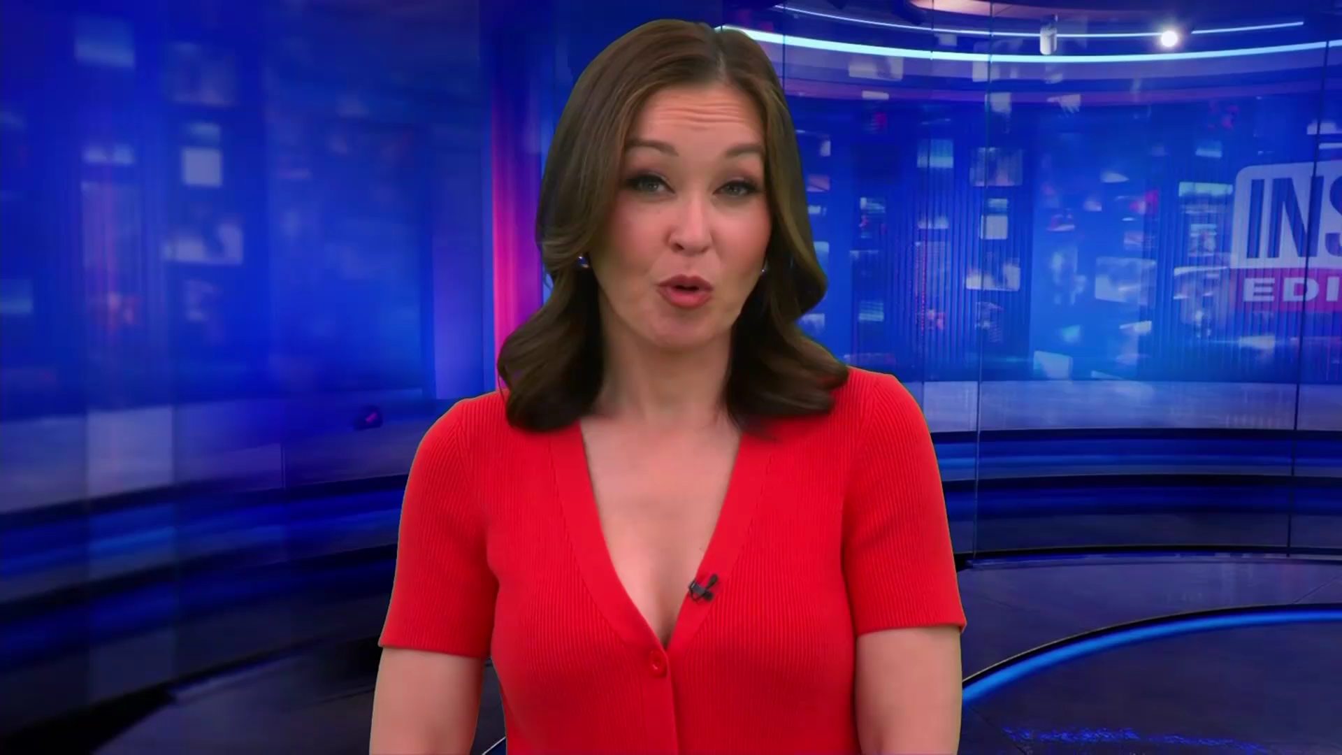 Inside Edition S38E202 Octagon Girls 2026-06-16-1900 (12).png