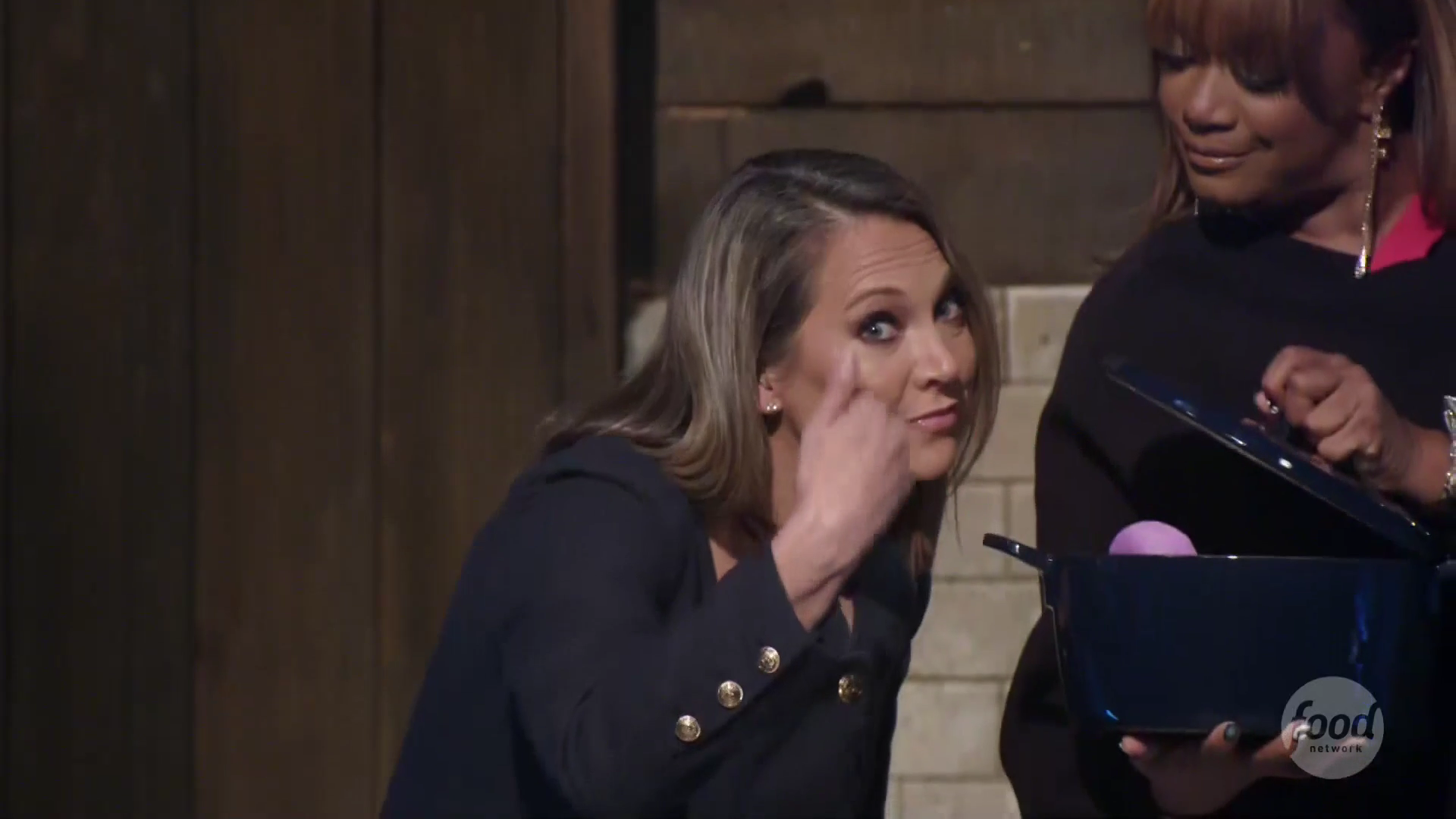 Beat Bobby Flay S41E08 Todays Forecast Defeat 2026-06-18-2100 (05).png