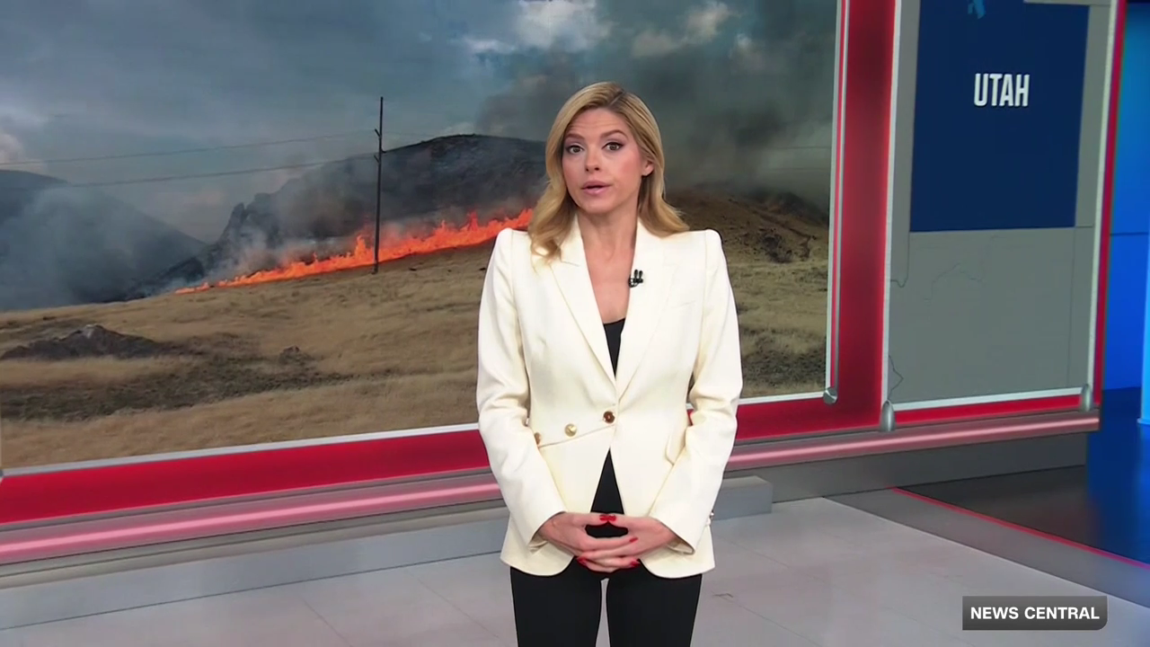 CNN News Central 2026-06-25-0700 (12).png